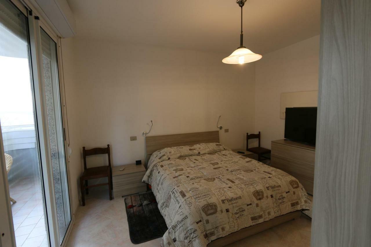 Ferienwohnung Apartamento Fronte Mare Alghero Exterior foto